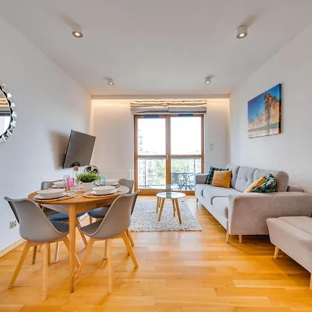 Appartement Grudziadzka 6a By Homeprime *